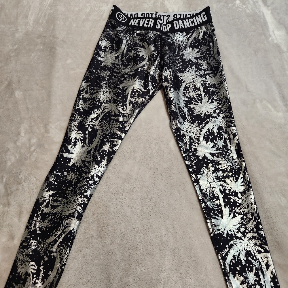 Zumba Never Stop Shinin' Leggings Size XS
